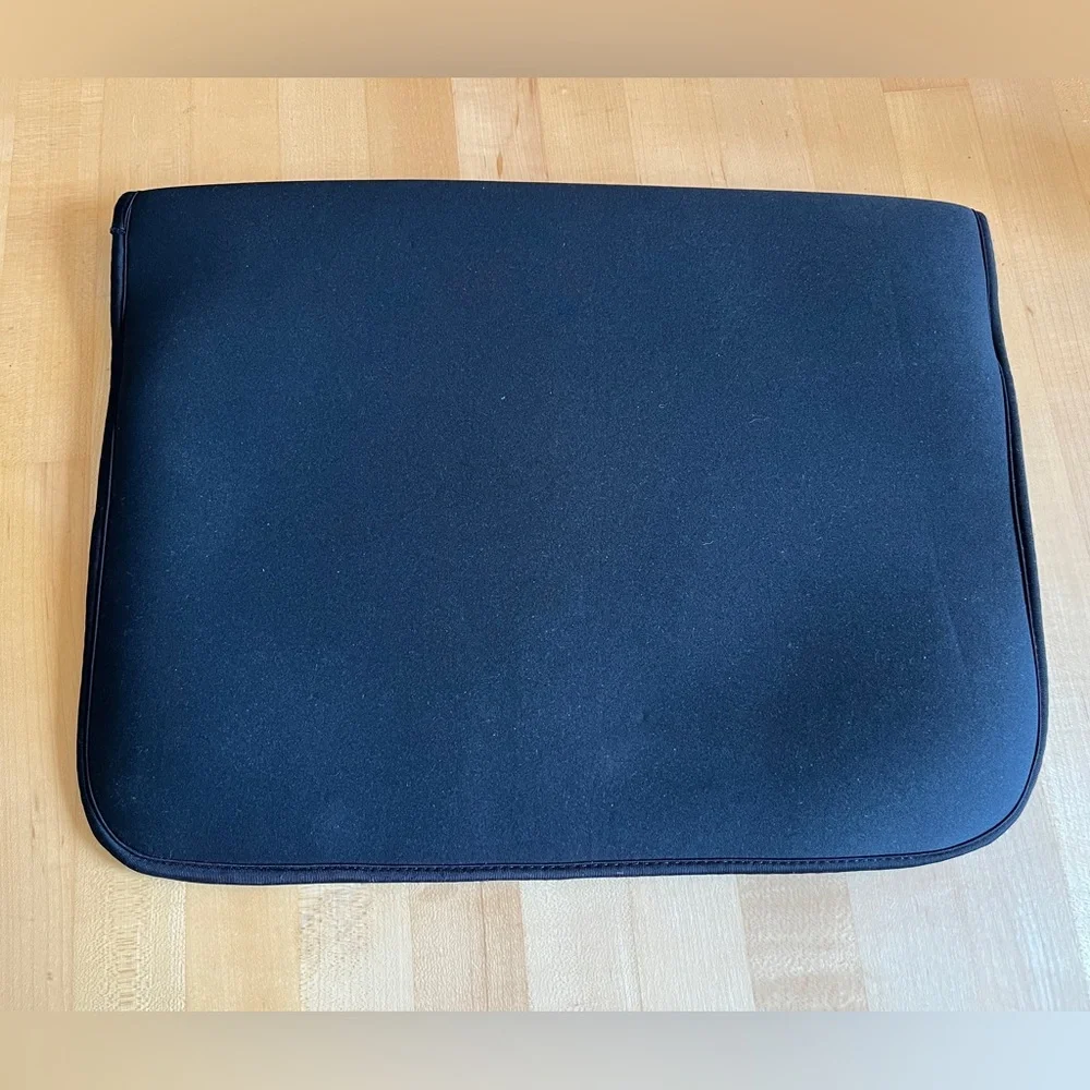 🔥Soft Foam Black Laptop / Tablet Sleeve Cover 16” x 12”